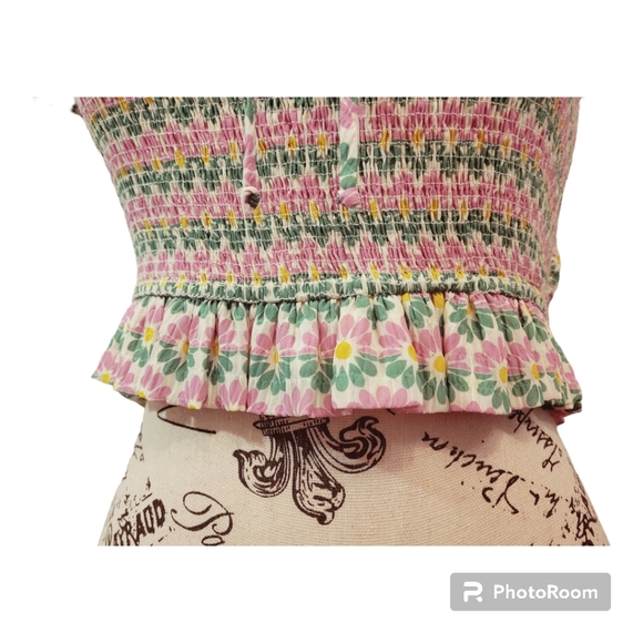 ✨HOST PICK✨NWT ZARA Pink Daisy Ruched Crop Top - Picture 9 of 11